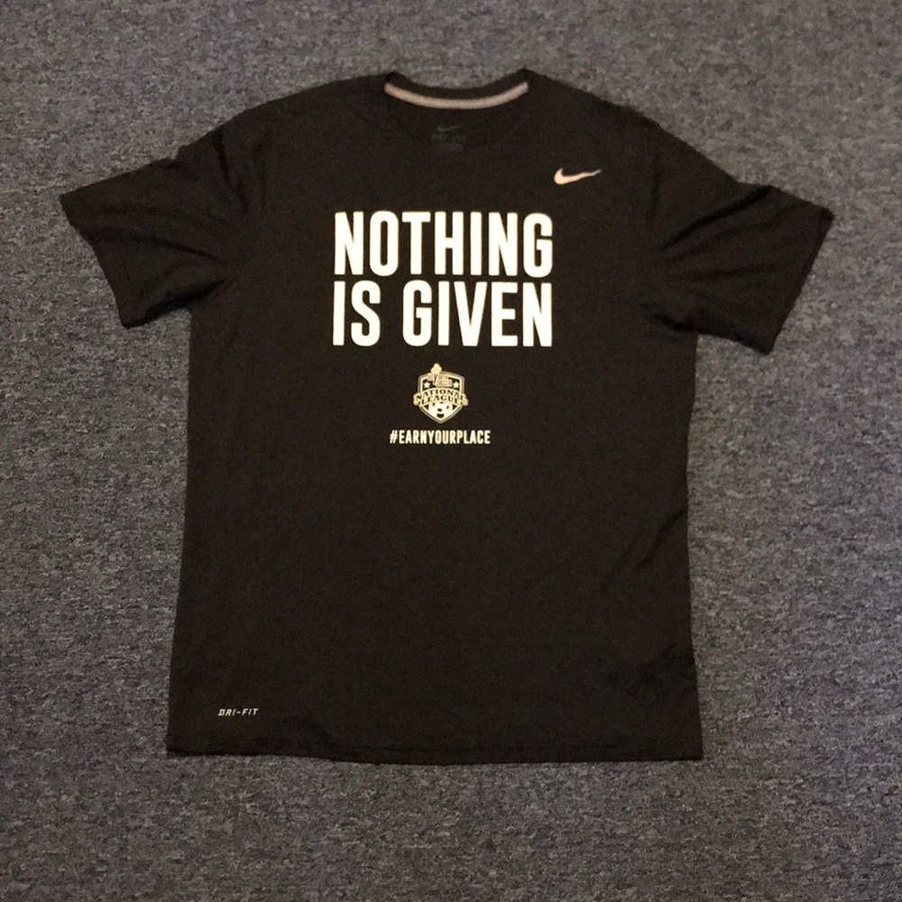 Nike men’s Dri-fit US youth soccer training shirt